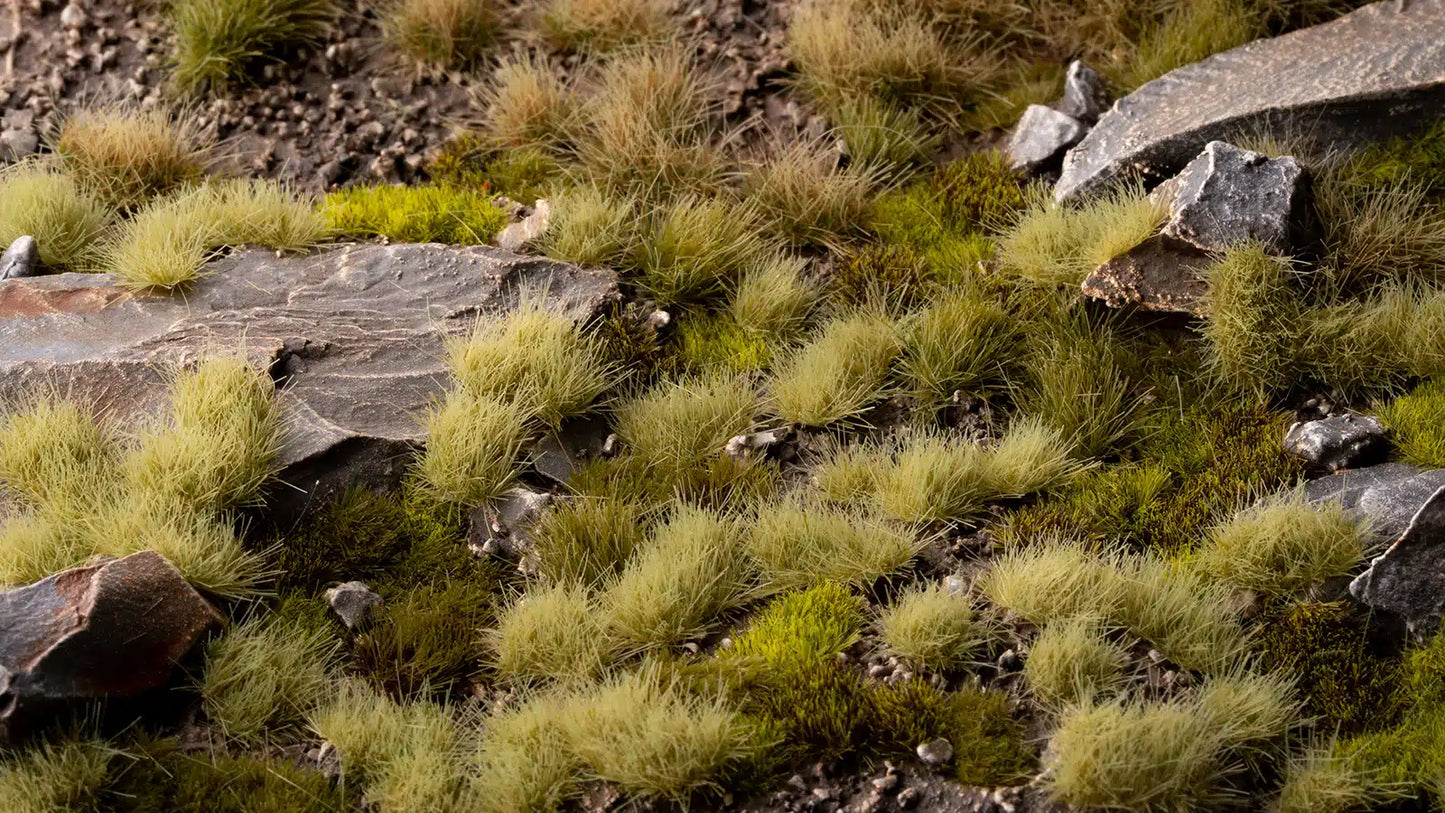 Light Green 4mm Tufts Wild