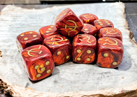 WW2 dice Soviet Scarab® Scarlet/gold 16mm d6 Dice Block™