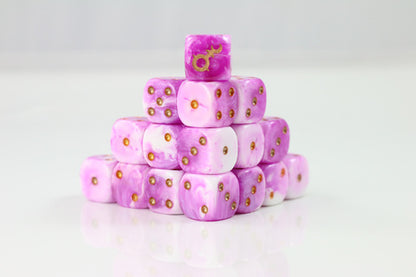 Preorder - Kiss of Delight D6 Fantasy Dice 20Stk