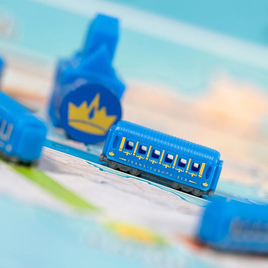 Ticket to Ride: Deluxe Train Set – 20 years - The Blue Passenger Car
