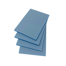 Lade das Bild in den Galerie-Viewer, FINE SANDING PADS 400 GRIT. 4 UNITS.

